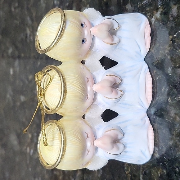 Three Little Angels Figurines Christmas Holiday One Naughty Vintage - Picture 1 of 5